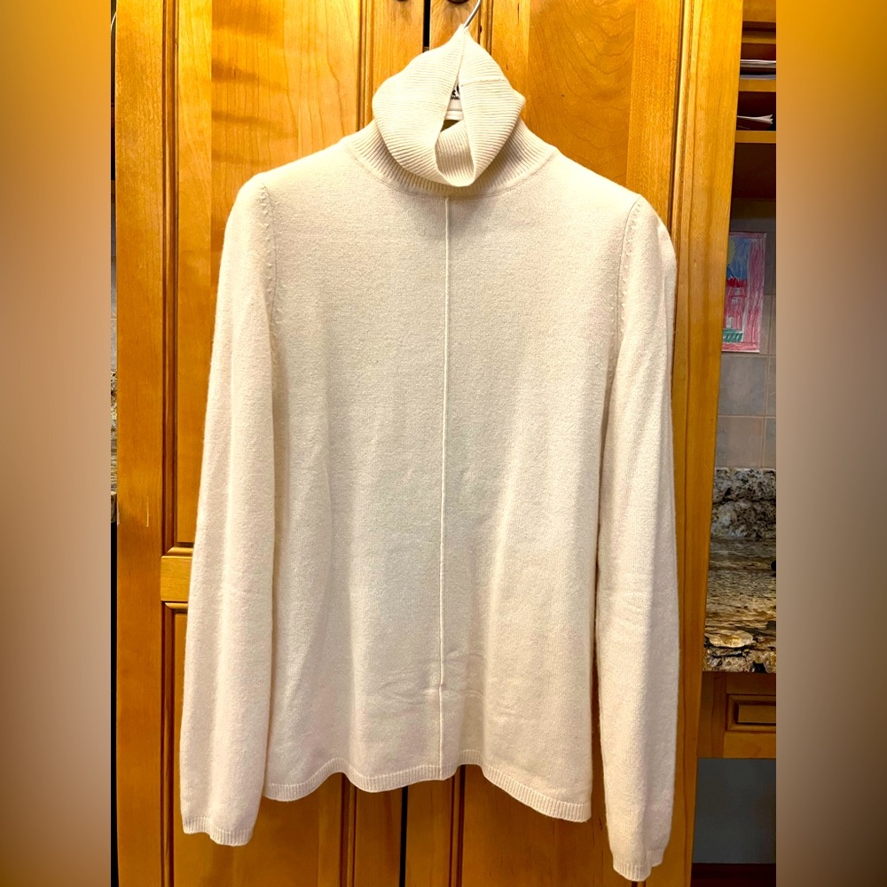 100% Cashmere Sweater S-M